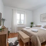 Me Escape Apartman