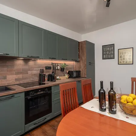 Me Escape * Dubrovnik