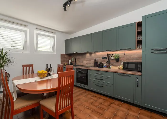 Me Escape * Dubrovnik